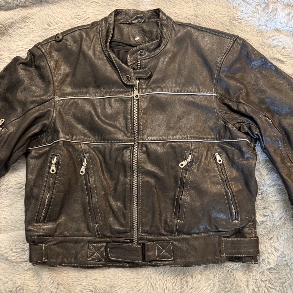 Xelement USA Leather Mens 2XL Black Motorcycle Jacket Reflective Vented Biker